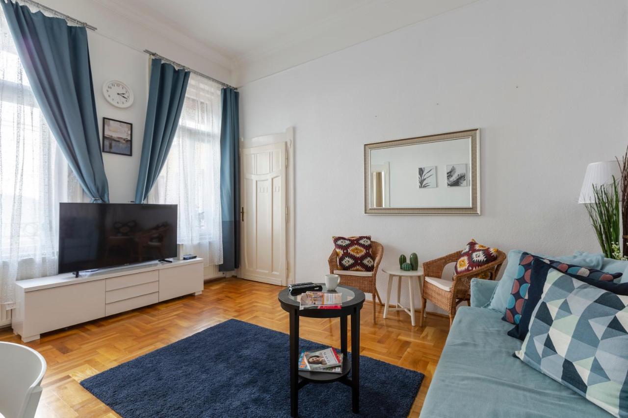 Deluxe Dream Home In The Center Будапеща Екстериор снимка