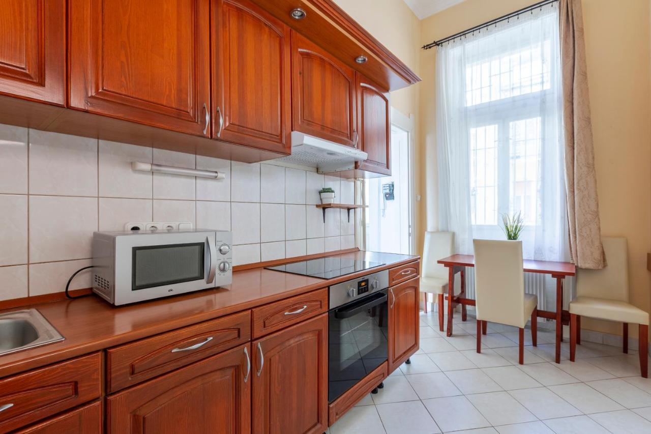 Deluxe Dream Home In The Center Будапеща Екстериор снимка